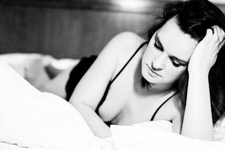 TFP Shooting Beispiele, Peoplefotografie, Portrait Fotografie, Portraitshooting, TFP Fotoshooting, kostenlose Foto Shootings, Heilbronn, Obersulm, Portraitfotografie unterwegs nancy TFP Hotelshooting in Stuttgart copyright creazyfoto Fotograf Obersulm Raum Heilbronn