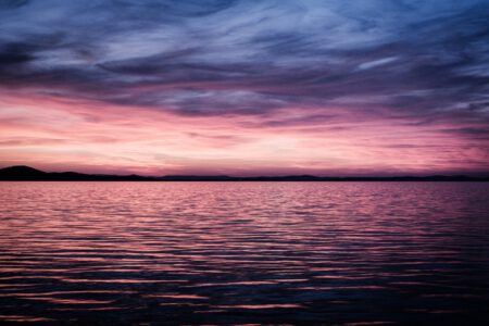 Ein schöner Abend am Meer in Kroatien. Das Wanderobjektiv mit dem Fotografen aus Heilbronn auf großer Reise nach Griechenland XT422521_2023_02_Wanderobjektiv-copyright-creazyfoto-Reise-Fotograf-Heilbronn